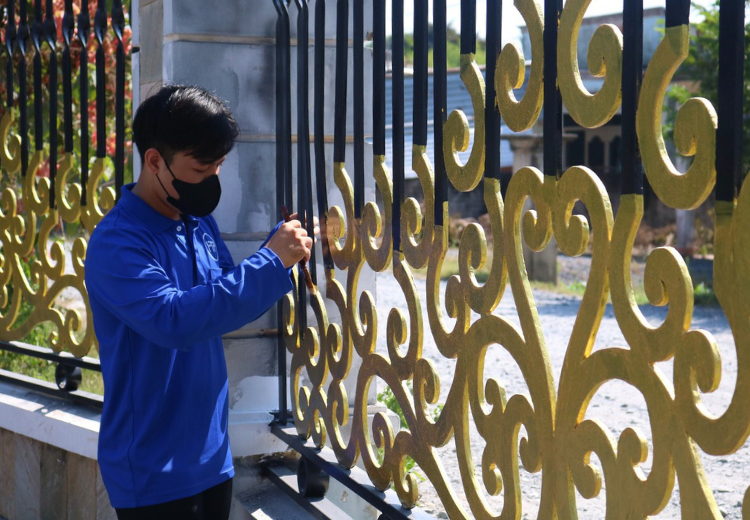 HTP chuyên thi công, sơn sửa hàng rào theo yêu cầu