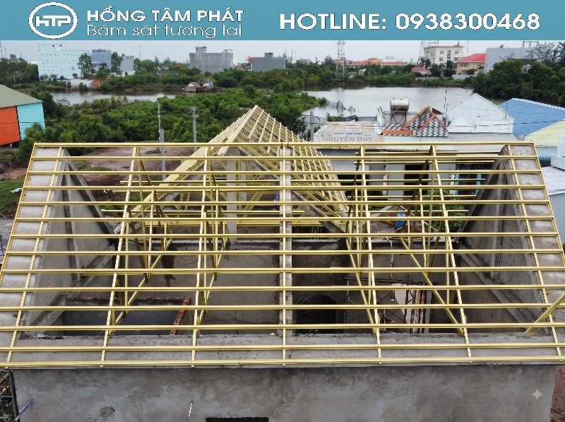 Tìm hiểu Quy Trình Lợp Mái Ngói bài bản giúp công trình luôn vững chãi.