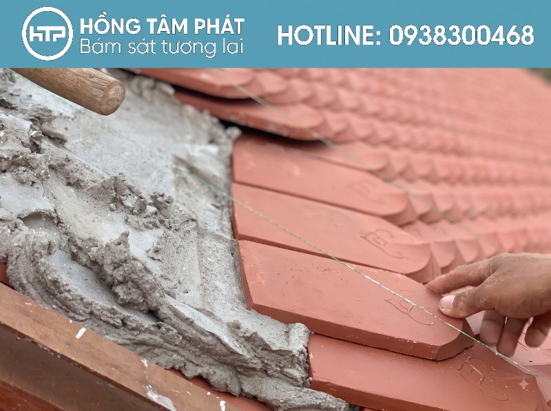 Kỹ thuật Lợp Ngói Trên Mái Bê Tông giúp bảo vệ trần nhà không bị dột.
