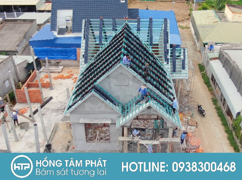 Hồng Tâm Phát hướng dẫn Cách Thi Công Mái Thái chuẩn độ dốc thoát nước.
