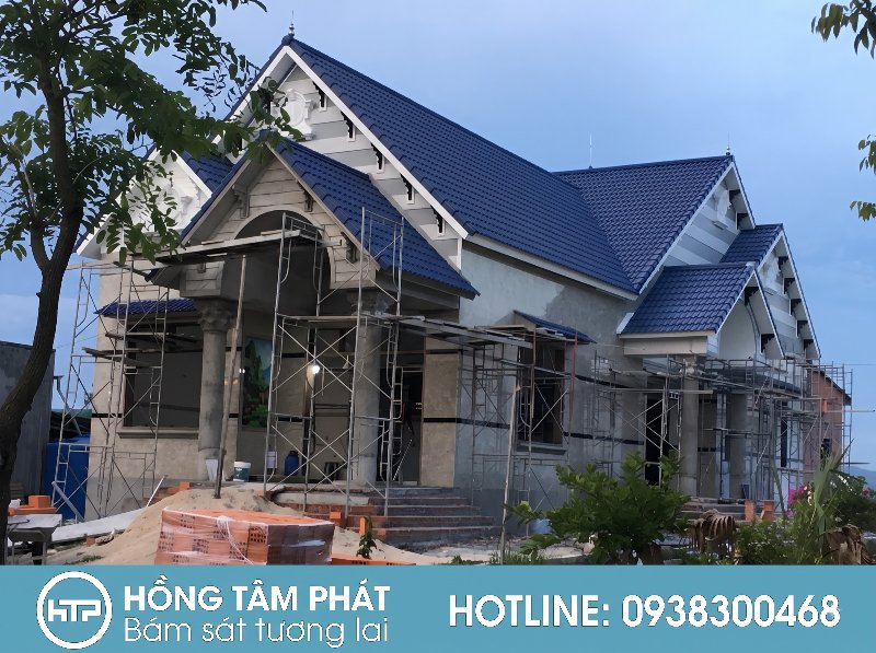 Khám phá Cách Thi Công Mái Thái kết hợp khung thép mạ kẽm siêu nhẹ HTP.
