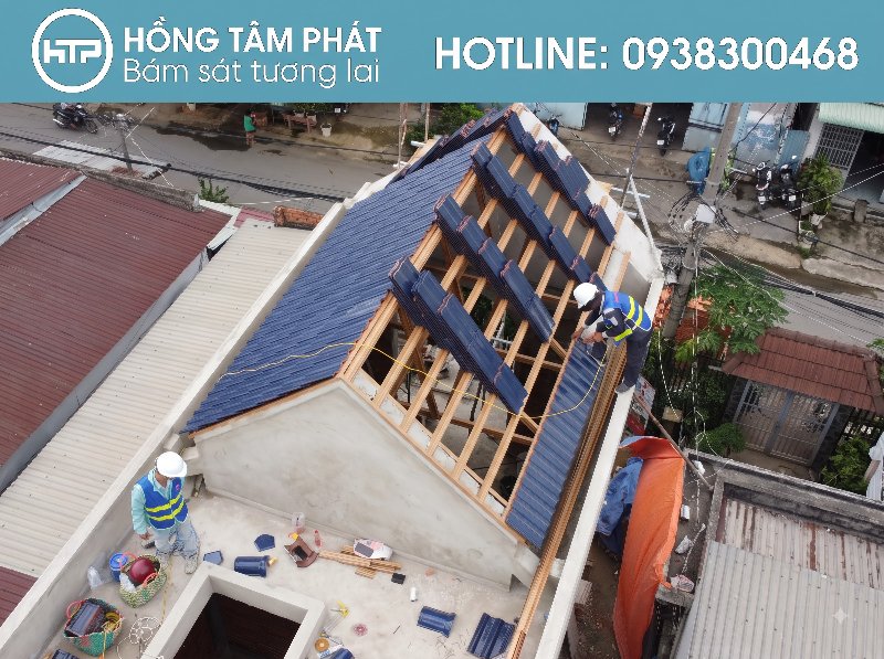Hồng Tâm Phát áp dụng Quy Trình Lợp Mái Ngói an toàn và chuẩn kỹ thuật.