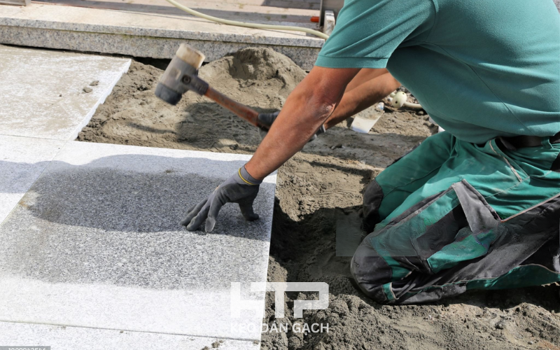 Keo dán gạch lát nền chịu được tải trọng cao ở nội thất lẫn ngoại thất