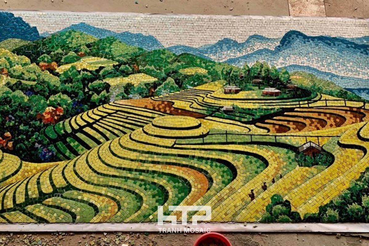 tranh-mosaic-gom-su-treo-tuong