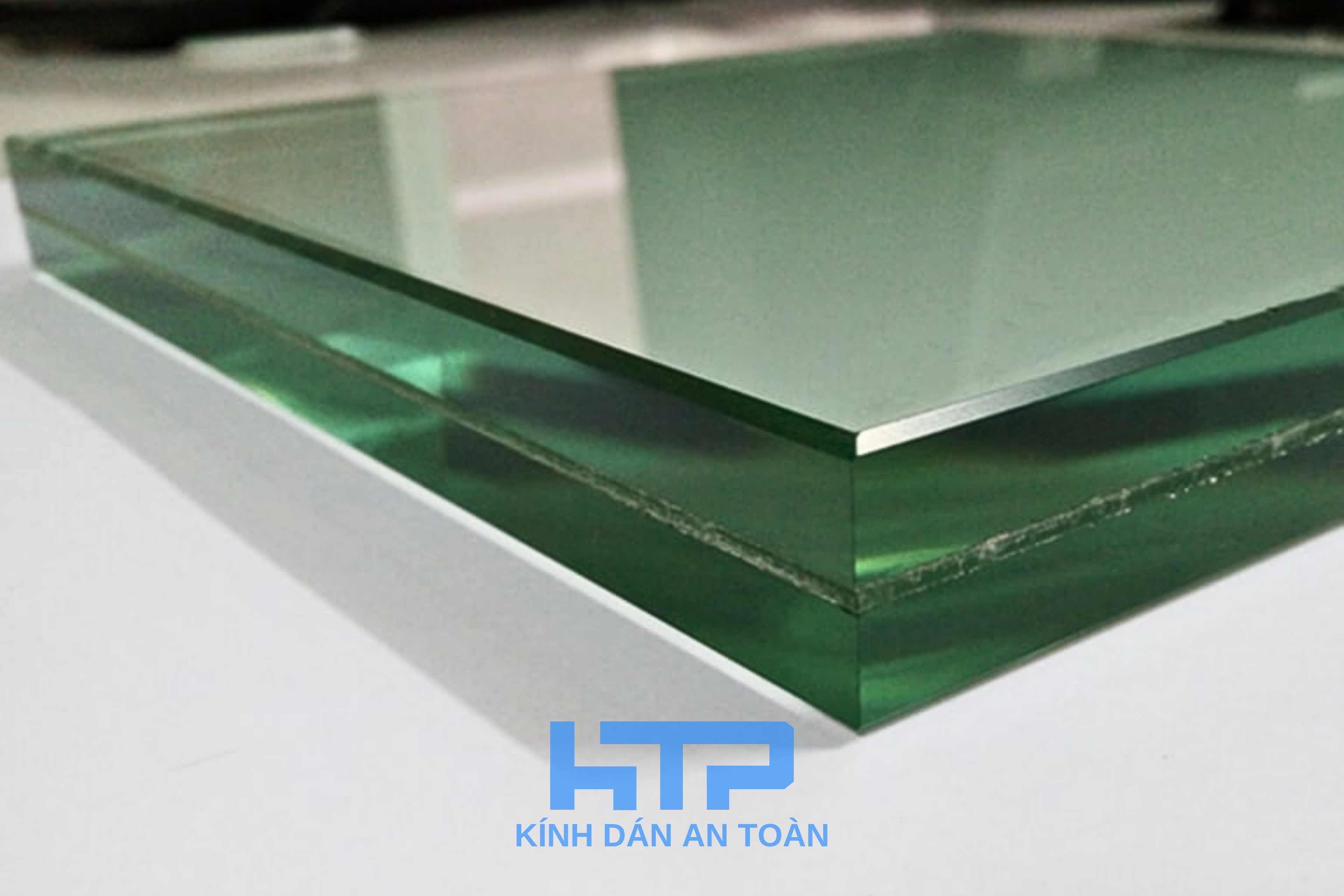 tinh-nang-noi-bat-kinh-dan-an-toan