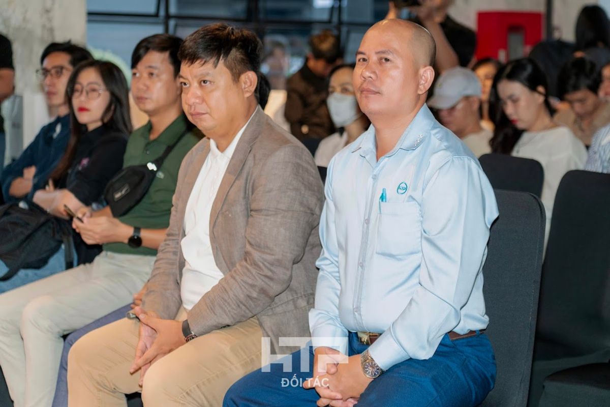giam-doc-hong-tam-phat