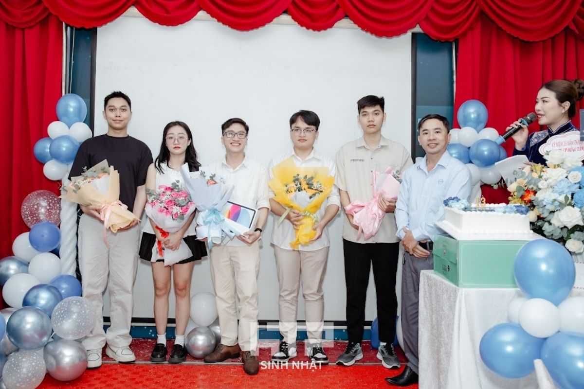 tap-the-thiet-ke-kien-truc-htp