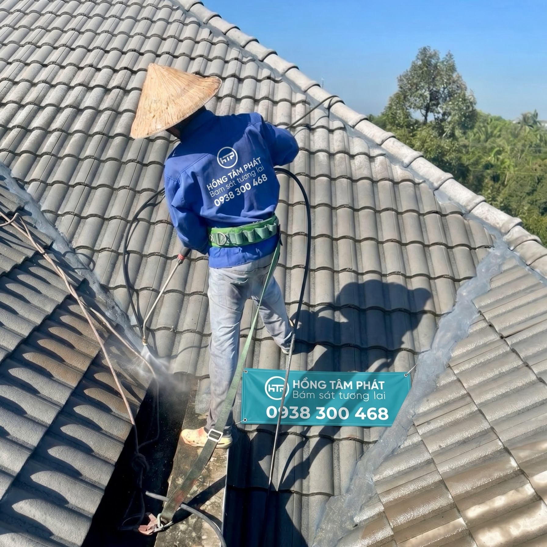 Hotline 0938300468 kết quả sau khi sơn ngói chuẩn chất lượng.
