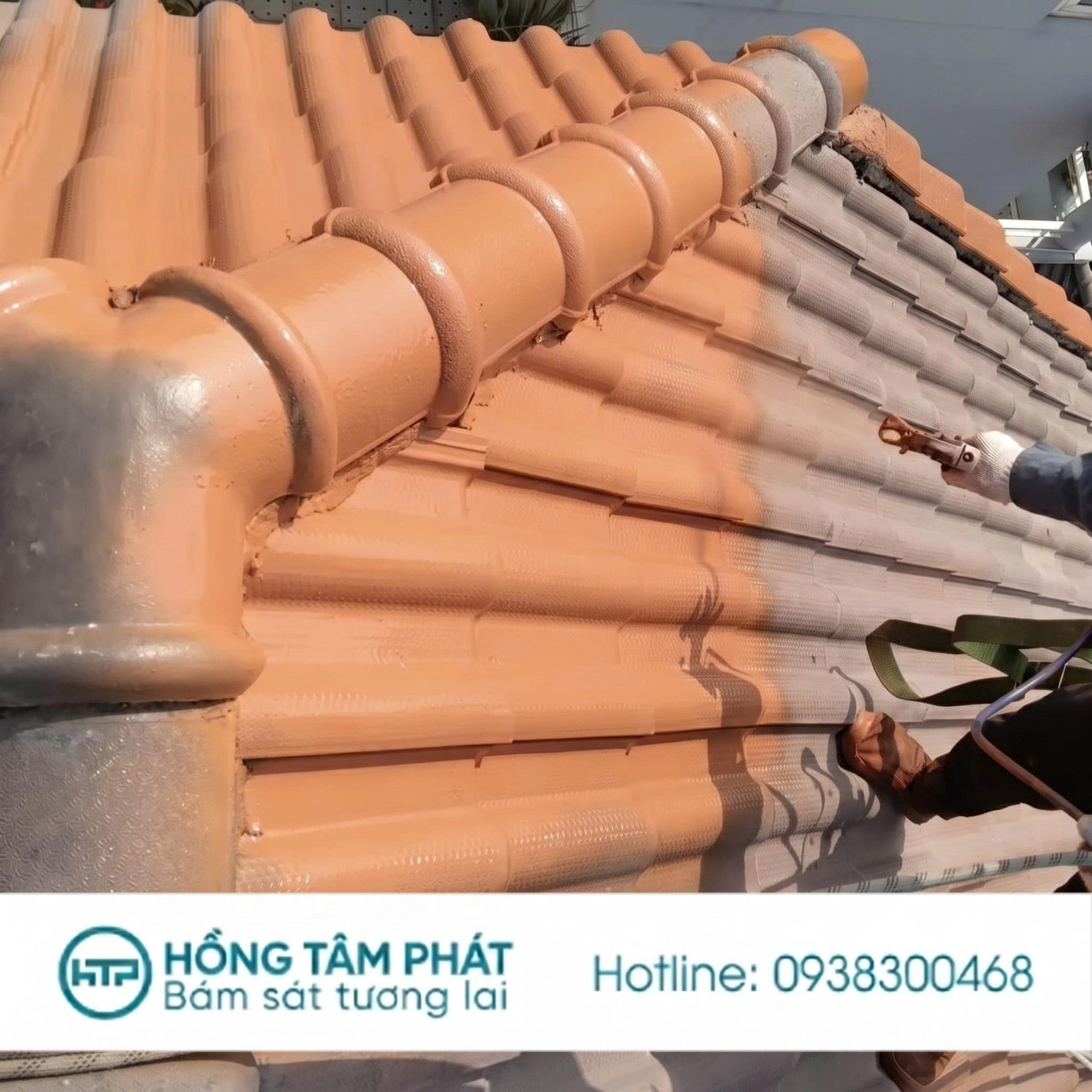 Độ bền màu tối ưu kết quả sau khi sơn ngói của thợ chuyên nghiệp.