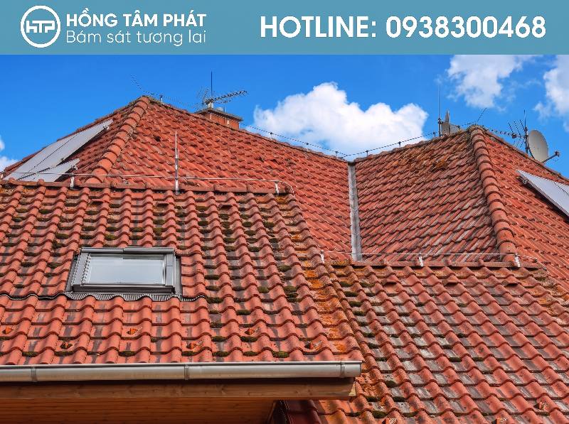Tay nghề của thợ mái ngói giỏi giúp công trình chống thấm vượt trội.