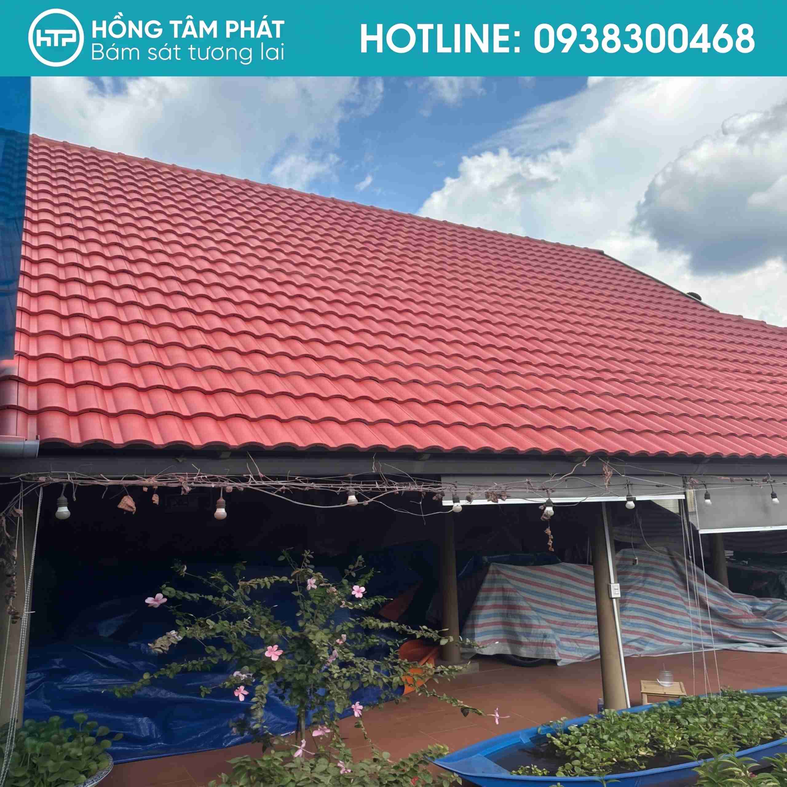 Dịch vụ của HTP cam kết sơn phục hồi màu đỏ đẹp như mới cho mái ngói.