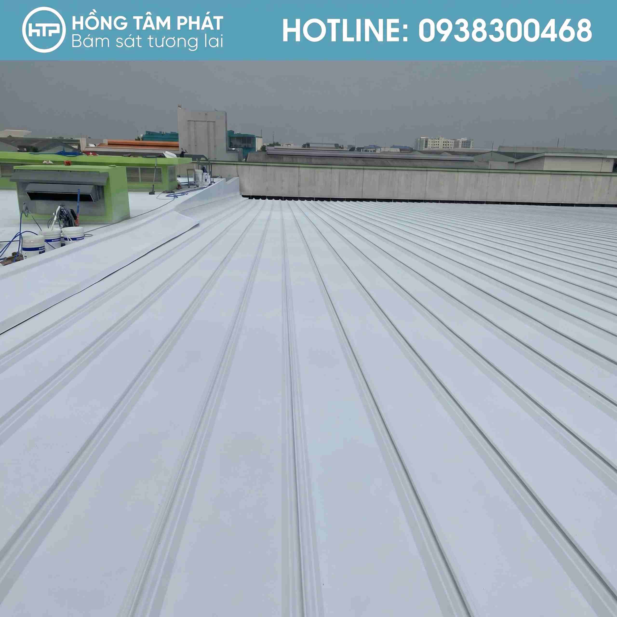 Nhờ dịch vụ của HTP, mái tôn nhà xưởng tăng độ bền thêm nhiều năm.