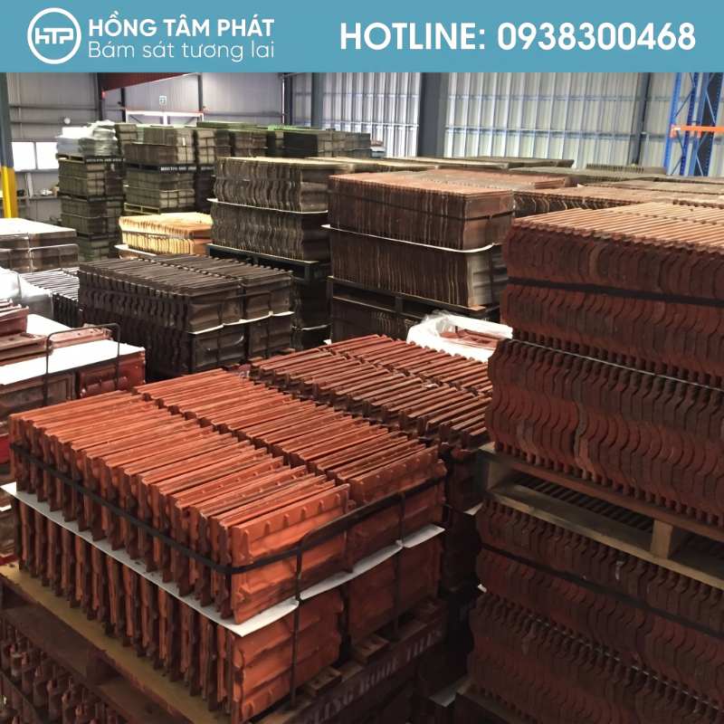 Dịch vụ thu mua ngói cũ uy tín cam kết không ép giá khách hàng.