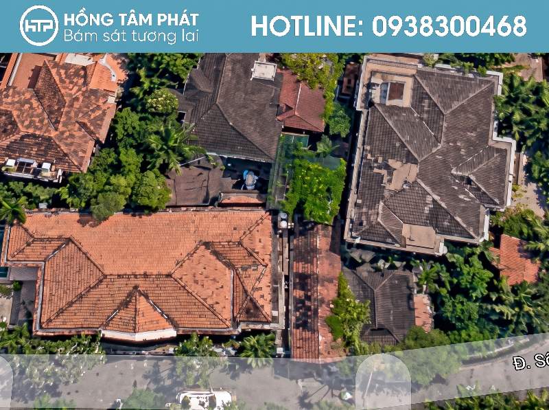 Mái ngói nung bằng đất sét có độ bền cao và khả năng chống nóng tốt.