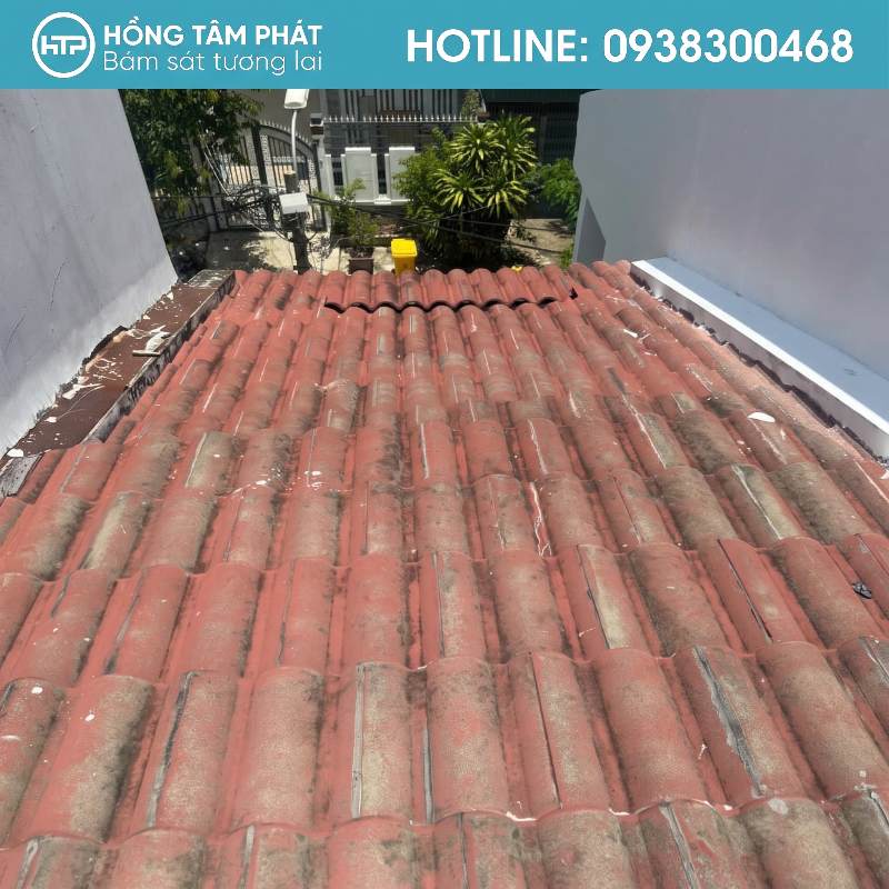 Hãy gọi HTP để sửa chữa và chống thấm dột mái ngói nhanh chóng.