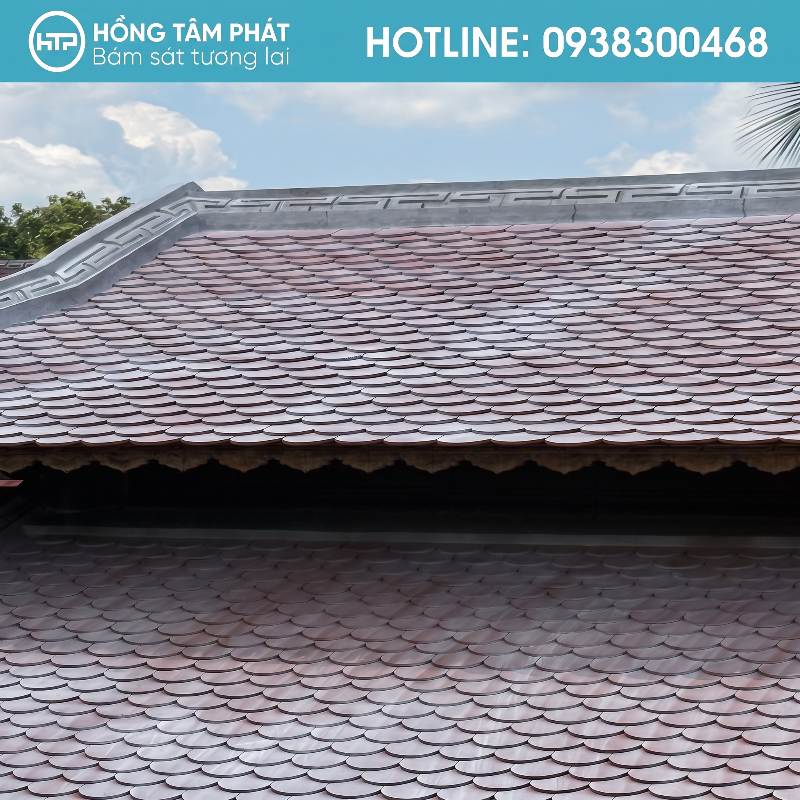 Chi phí thực tế vệ sinh và sơn mái ngói nhà thờ là bao nhiêu?