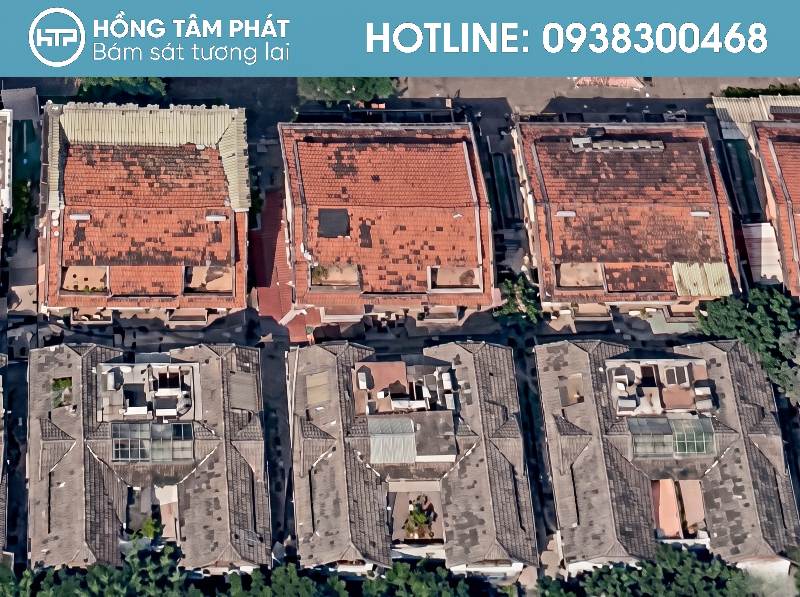 Đội ngũ thợ kinh nghiệm luôn sẵn sàng hỗ trợ dịch vụ mái ngói.