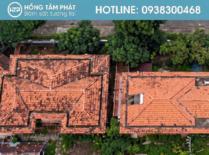 Khách hàng dễ dàng tìm kiếm các loại vật tư mái ngói tại kho hàng.