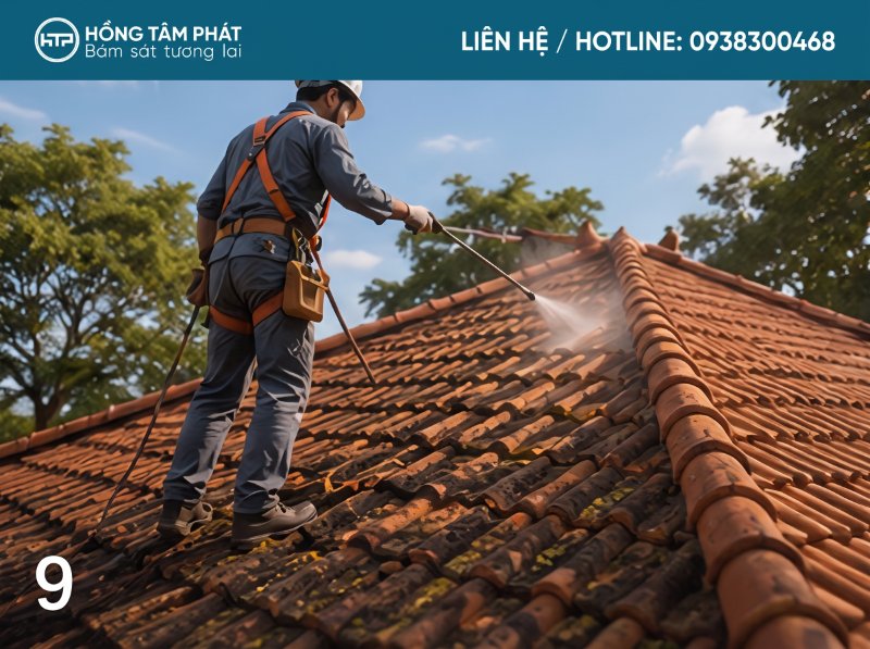 Hồng Tâm Phát chuyên xử lý triệt để các hệ mái ngói có rong rêu và bụi bẩn.