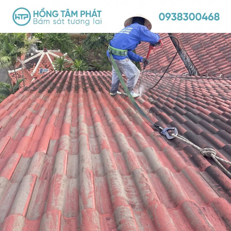 Cam kết độ bền vượt trội khi dùng SƠN chống thấm mái ngói của chính hãng.