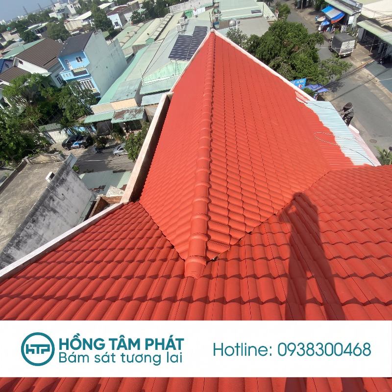Cam kết độ bền màu vượt trội khi chọn SƠN mái ngói tại công ty HTP.