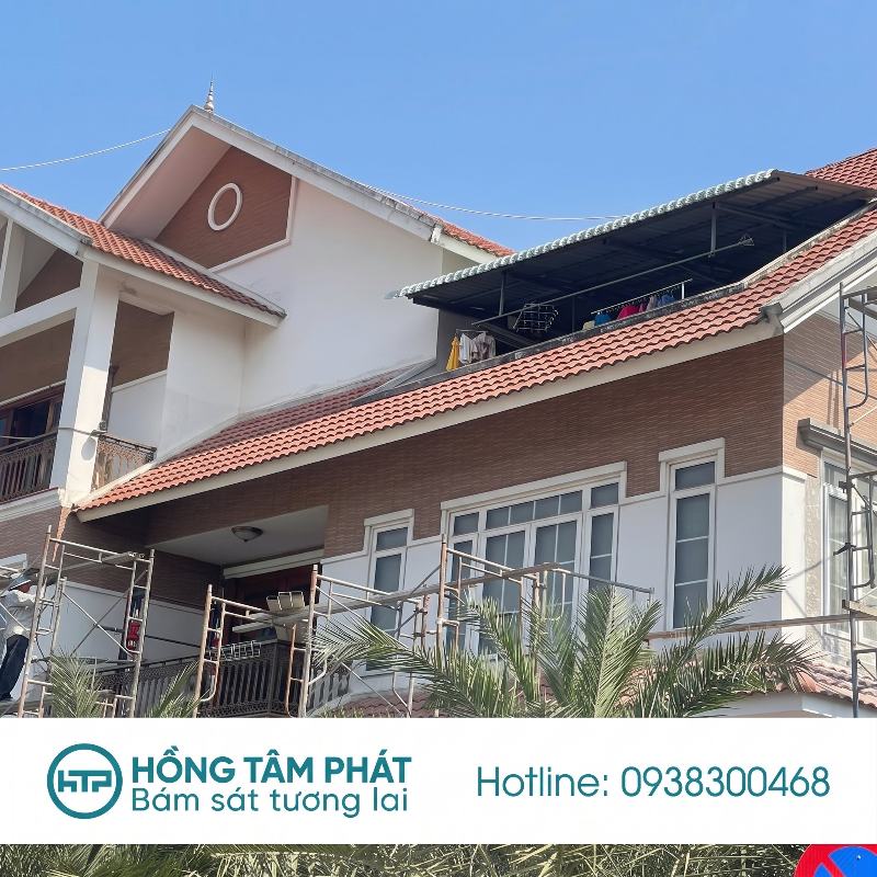 Dịch vụ thi công SƠN mái ngói BIỆT THỰ chuyên nghiệp của Hồng Tâm Phát