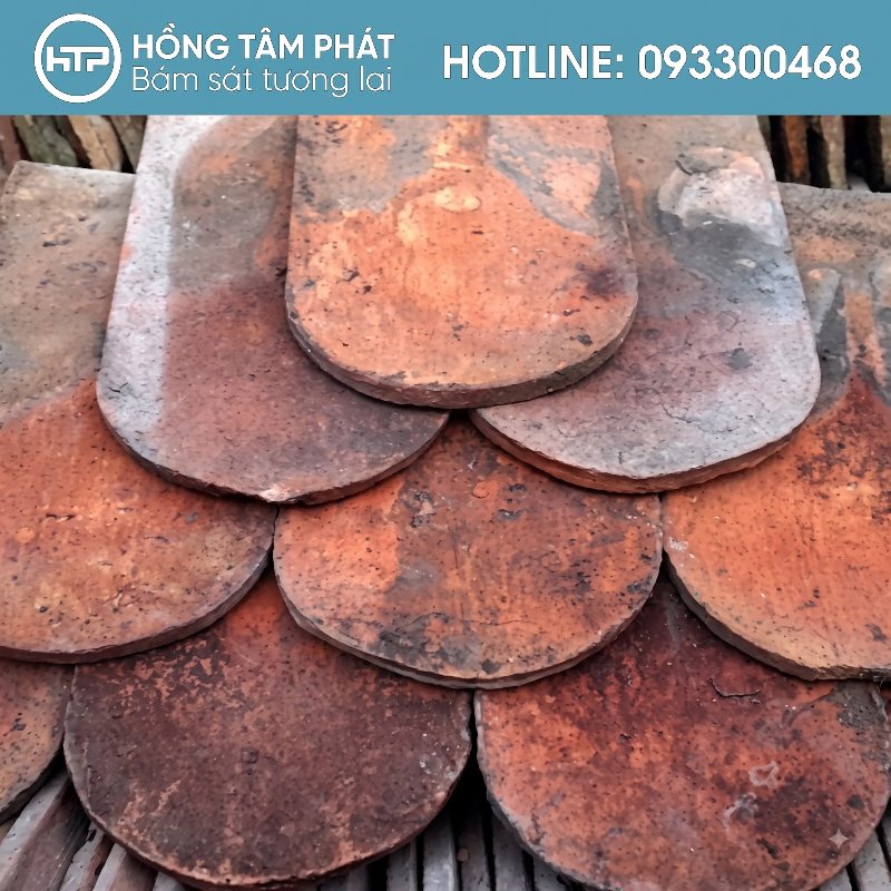 Bảng giá bán ngói cũ, ngói cổ tại HCM được niêm yết rất minh bạch.