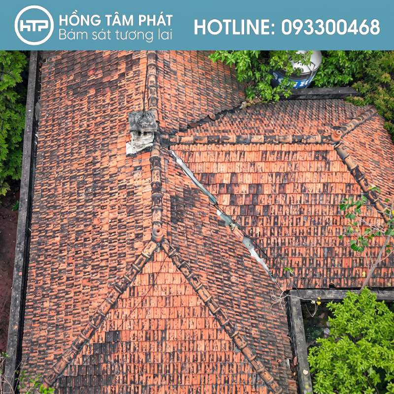 Tìm kiếm nhà thầu tháo dỡ nhà cổ có ngói uy tín và chuyên nghiệp.
