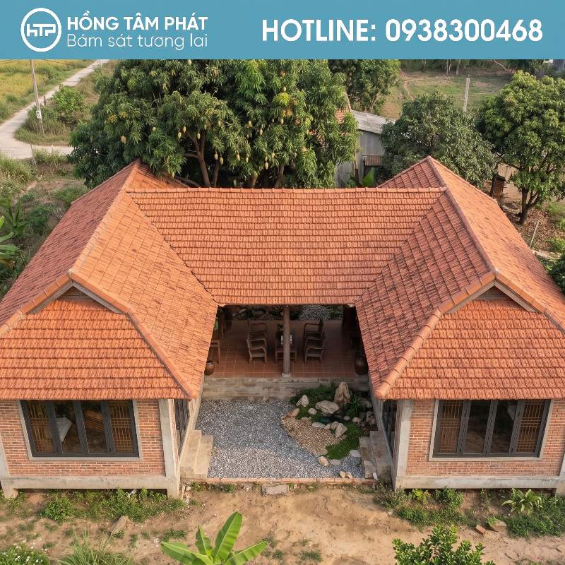 Chuyên gia phục hồi mái ngói chương 11 ngăn chặn tràn nước mùa mưa.