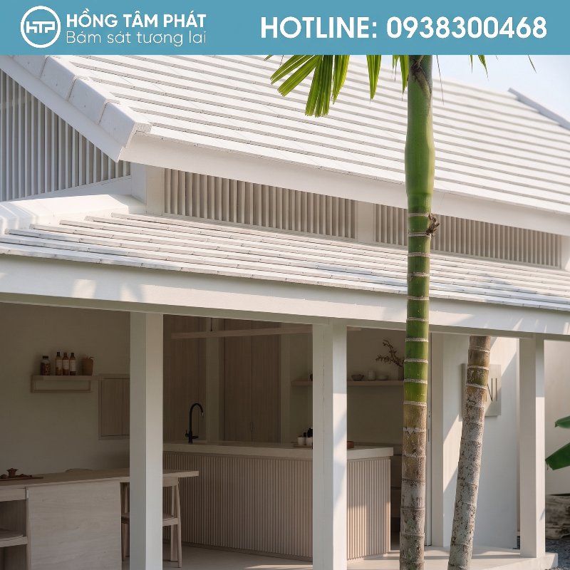Chuyên gia phục hồi mái ngói chương 10 ngăn nước tạt từ hông mái.