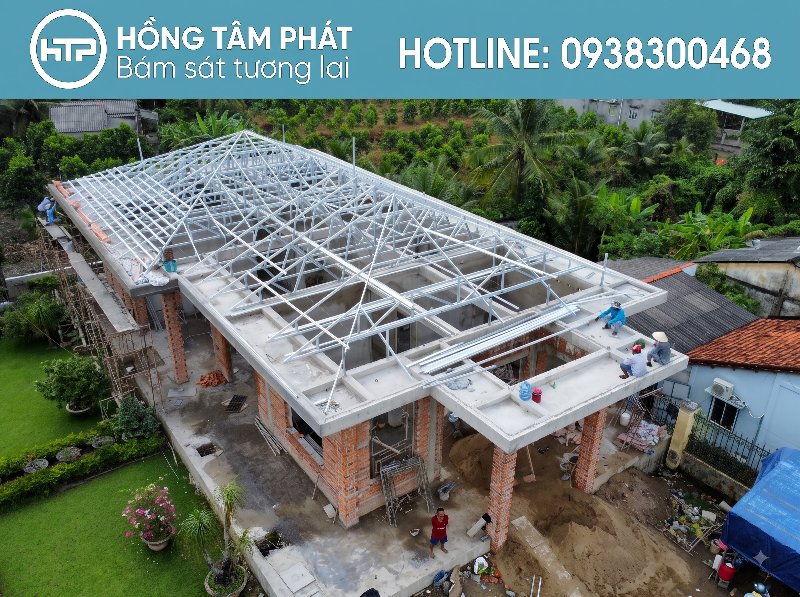 Hồng Tâm Phát chuyên Thi Công Lợp Ngói Mới đạt độ thẩm mỹ cao nhất.