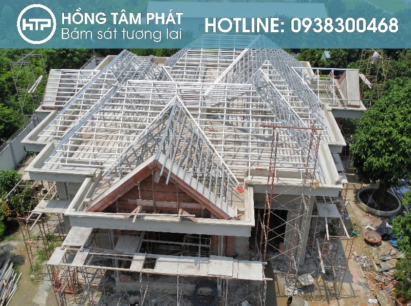 Liên hệ hotline 0938300468 nhận báo giá Thi Công Lợp Ngói Mới trọn gói. (