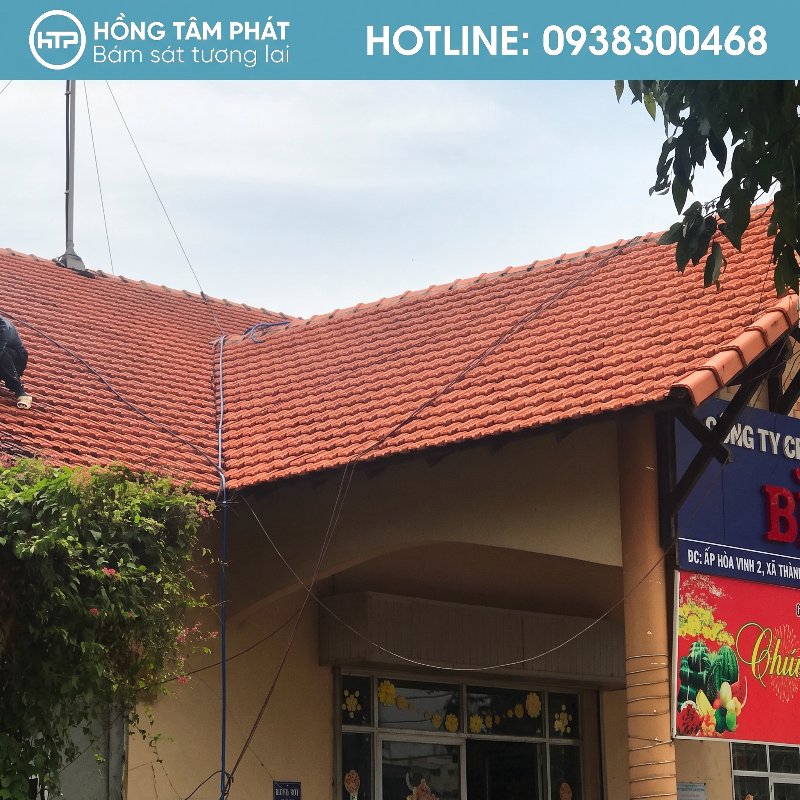 Đội thợ tay nghề giỏi Sơn Phục Hồi Mái Ngói Bình Phước tận tâm.