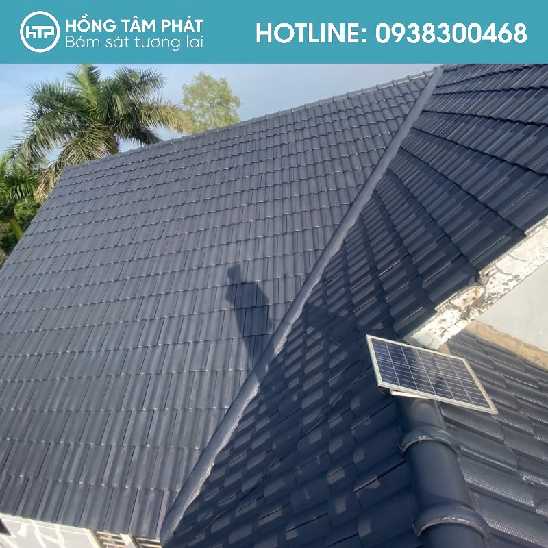 Hình ảnh thi công sơn Mái Ngói Biệt Thự Tại Đức Hòa của công ty HTP.