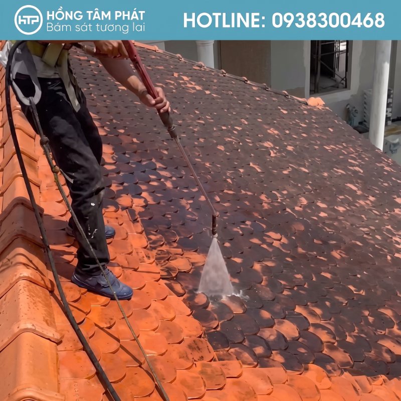 Hồng Tâm Phát chuyên làm Sơn Phục Hồi Mái Ngói Tại Gia Lai.
