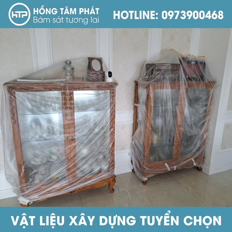 An tâm vắng nhà dài ngày khi đã phủ kín Nilon bảo vệ đồ nội thất chống bám bụi.
