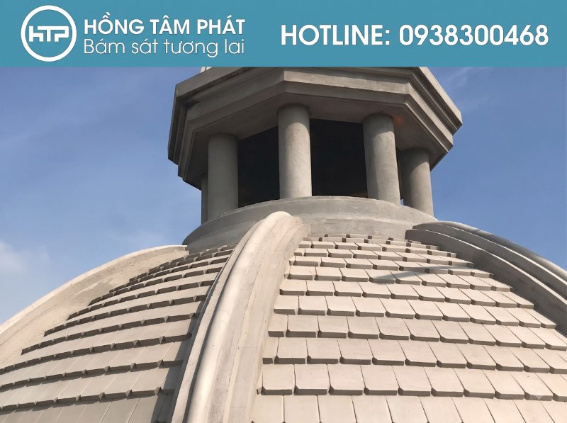 Thi công ngói đắp bằng bê tông chuyên nghiệp mang lại độ cứng cáp và vững chãi cao.