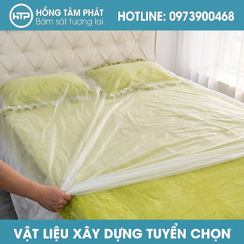 Bảo vệ giường tủ khỏi bụi mịn nhờ phủ Màng che bụi nội thất dẻo dai tại HTP.