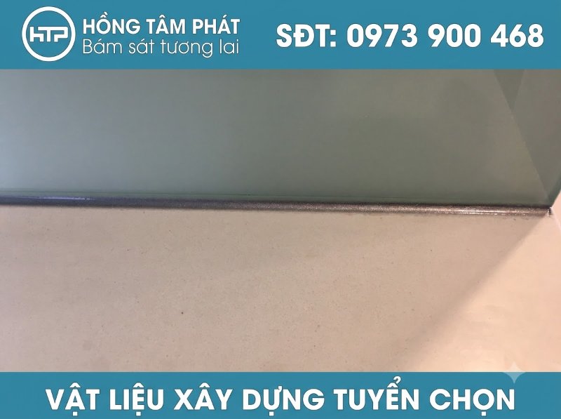 KEO CHÀ RON GRANO RESIN cao cấp mang lại vẻ đẹp tinh tế cho sàn nhà.